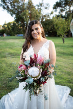 Load image into Gallery viewer, Virgin Flowers Weddings