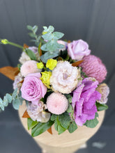 Load image into Gallery viewer, Vase Arrangements - Fish Bowl