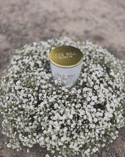 Load image into Gallery viewer, Dainty Baby&#39;s Breath Wreath &amp; Red Hill Candle Co. Candle

