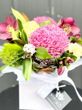 Load image into Gallery viewer, Posy Box of Blooms
